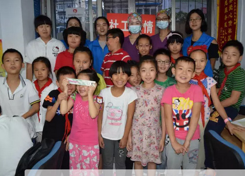 烟台孙周口腔受邀参加爱牙日主题活动