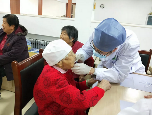 烟台孙周口腔门诊爱心义诊活动